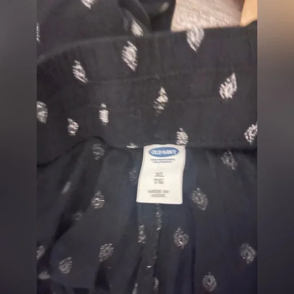 Old Navy x-large pants - Picture 4 of 4